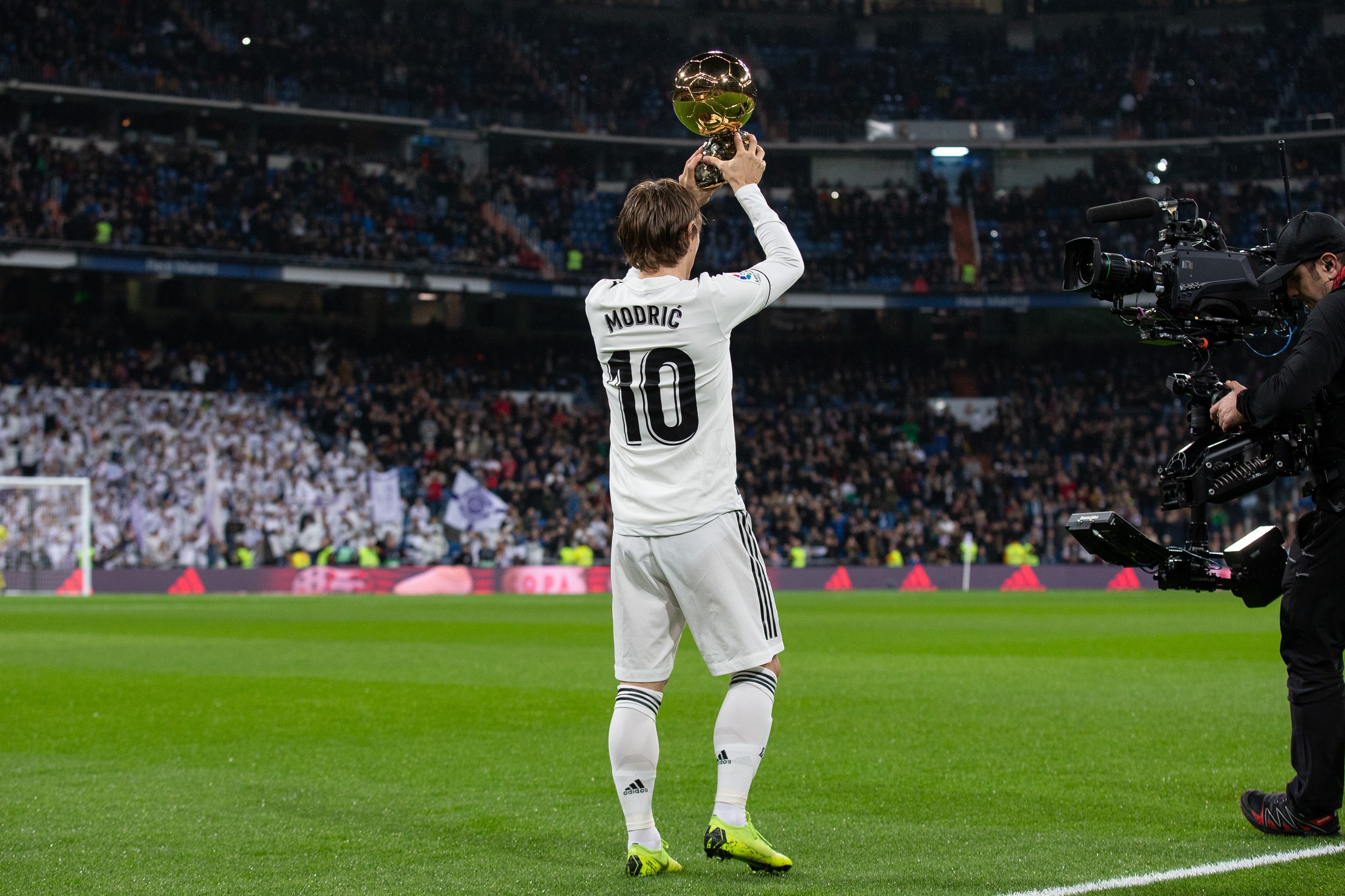 克里斯蒂：重回洛杉矶没什么不同，这只是一场普通比赛