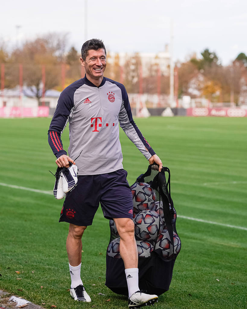 CBA：广东男篮加时险胜北京首钢