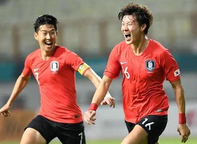 梁靖崑一脸沮丧令人心疼！10-6手握赛点被逆转 腰椎伤病困扰他9个月