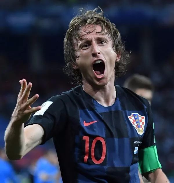 CBA：新疆队再下一城 客场击败青岛