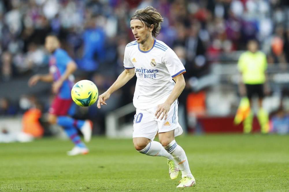 D站米兰哥第13集：以彼之道还施彼身和压力山大的裁判