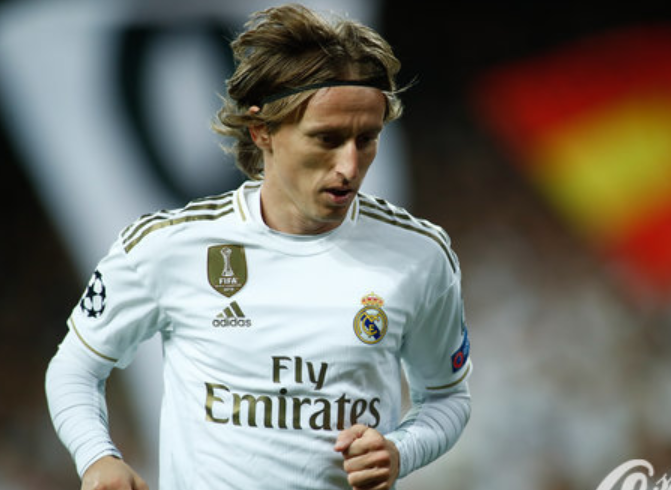 巴斯克语战术！毕尔巴鄂竞技对阵皇马祭出奇招，姆巴佩率队完胜令创意沦为笑谈